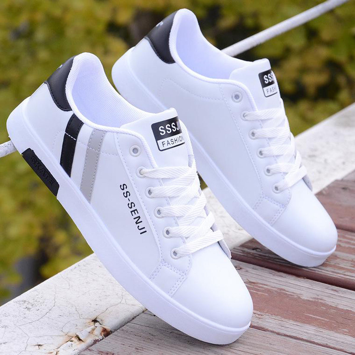 Running Sneakers Casual Lace-up Shoes Summer Men's Shoes.