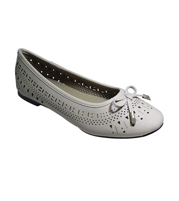 Bay Ladies Closed Shoe