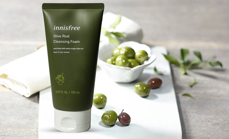 Face refreshment Korean product Innisfree Olive Real Cleansing Foam -150 ml