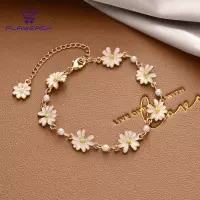 Fashion Sweet Daisy Flower Bracelets Personality Minimalist Flower Pearl Woman Chain Bracelet Adjustable Women Jewellery