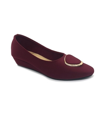 Bay Ladies Closed Shoe