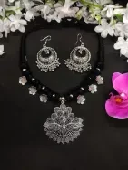 Girls and women new stylish Silver Oxidized Necklace Set With Earrings