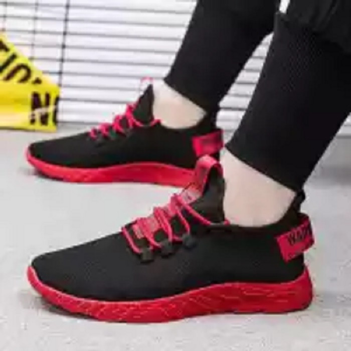 High Quality Sneakers for men Men Casual Shoes Men Fashion Sneakers Fly knit Light weight Slip-on Men