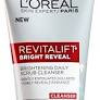 L'Oreal Paris Skincare Revitalift Bright Reveal Facial Cleanser with Glycolic Acid, Anti-Aging Daily Face Cleanser to Exfoliate Dullness and Brighten Skin, 5 Fl Oz (Pack of 2)